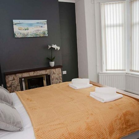 Six Bells Retreat Villa Abertillery Kültér fotó